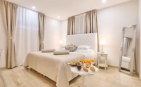 Best Location Rooms